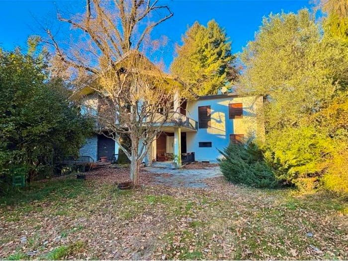 Casa con 6 locali in vendita in via Monte Orsa, Induno Olona