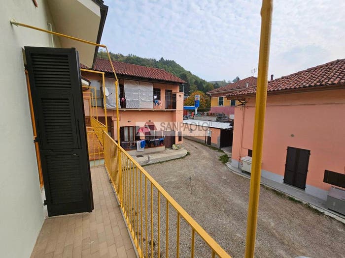 Appartamento bilocale in vendita in Frazione San Rocco Cherasca, Località Serre Madonna di Como, Alba