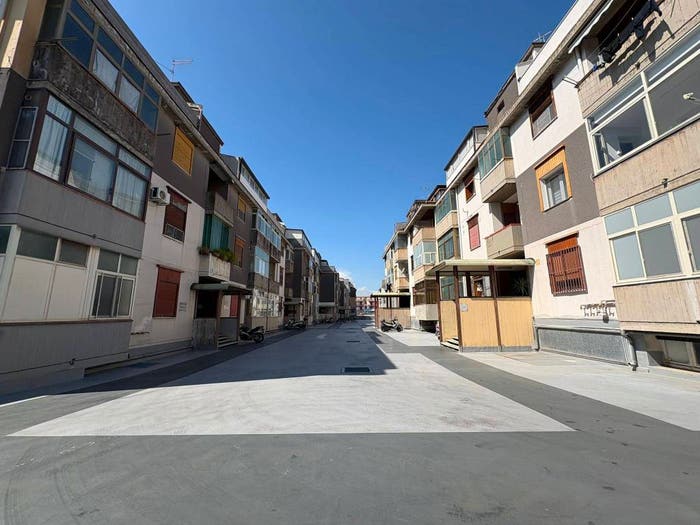 Appartamento trilocale in vendita in Via Teseo, Carruba di Ognina Teseo, Catania