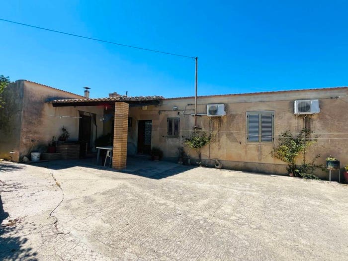 Casa con 6 locali in vendita in Campanella Gianforma, Modica
