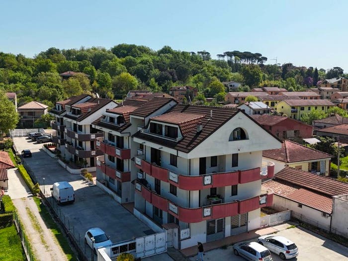 Appartamento quadrilocale in vendita in Via per Frosinone, Ceccano