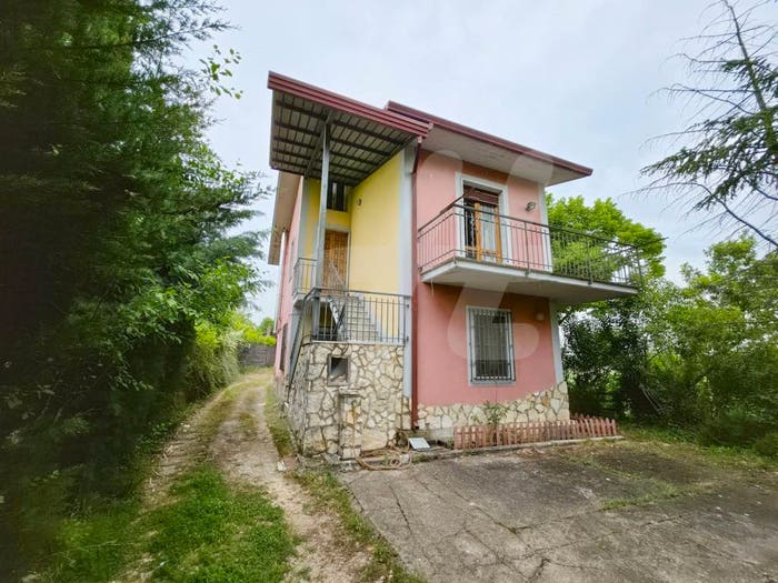 Casa trilocale in vendita in SP, Pietradefusi