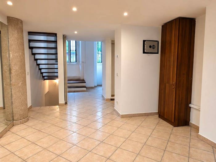 Appartamento bilocale in vendita in Viale Beatrice d'Este, Quadronno Crocetta, Milano