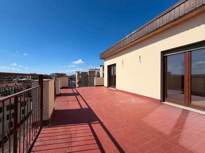 Appartamento trilocale in vendita in Via della Villa Demidoff, Novoli, Firenze