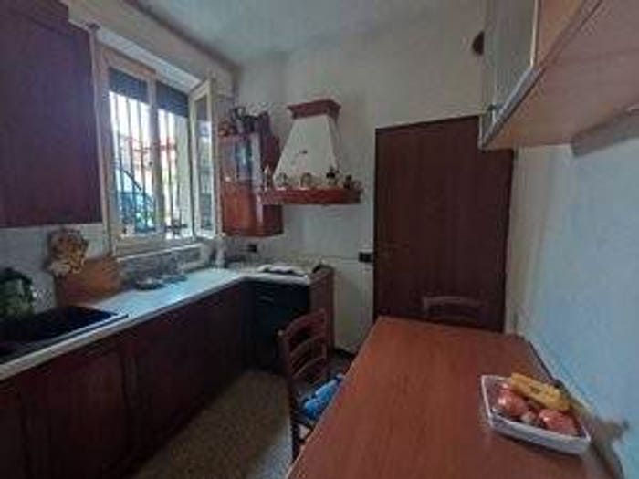 Appartamento trilocale in vendita in Via Monte Grappa, Centro, Malnate