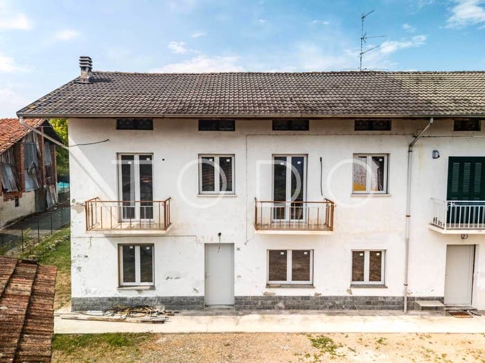 Casa quadrilocale in vendita in Via Giuseppe Mazzini, Centro, Mottalciata