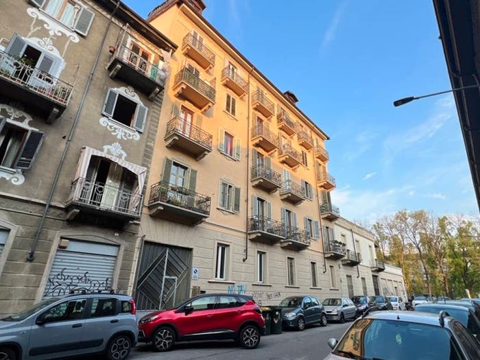 Appartamento bilocale in vendita in Via Mantova, Regio Parco, Torino