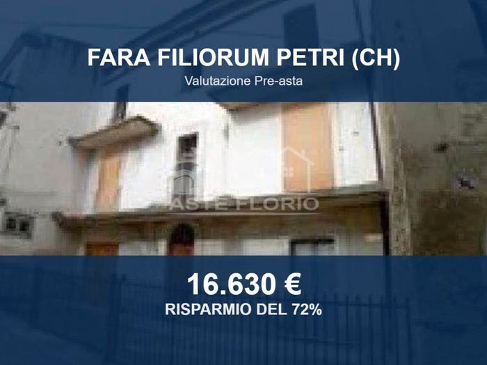Appartamento con 6 locali in vendita in Via Dell'Orefice, Centro, Fara Filiorum Petri