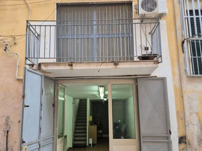 Appartamento trilocale in vendita in Via Malvagna, Centro Storico, Messina