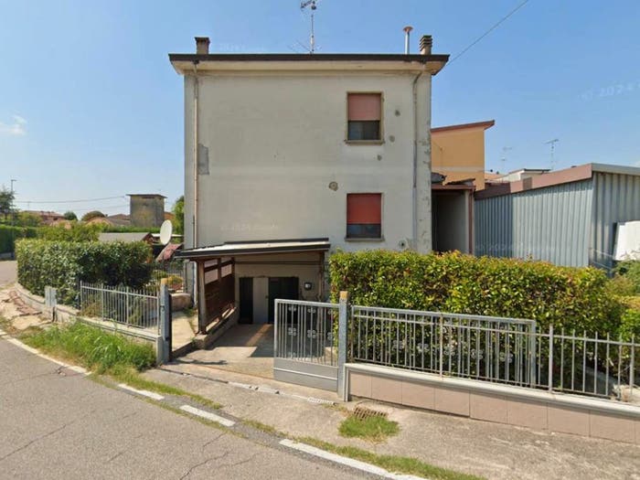 Appartamento trilocale in vendita in Via Principe Amedeo, Centro, Castel Goffredo