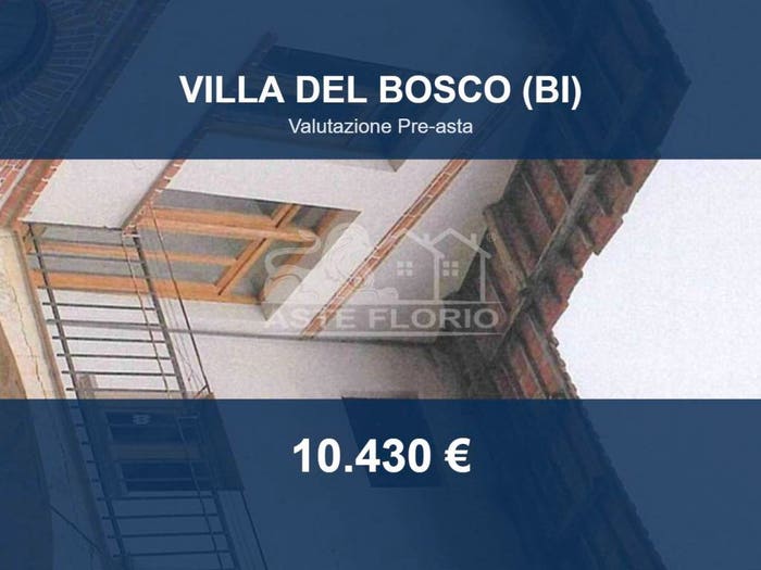 Casa quadrilocale in vendita in Via Cantone Rivetto, Centro, Villa del Bosco