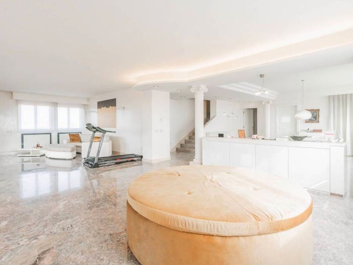 Casa con 6 locali in vendita in Viale Milano, Madonna in Campagna, Gallarate