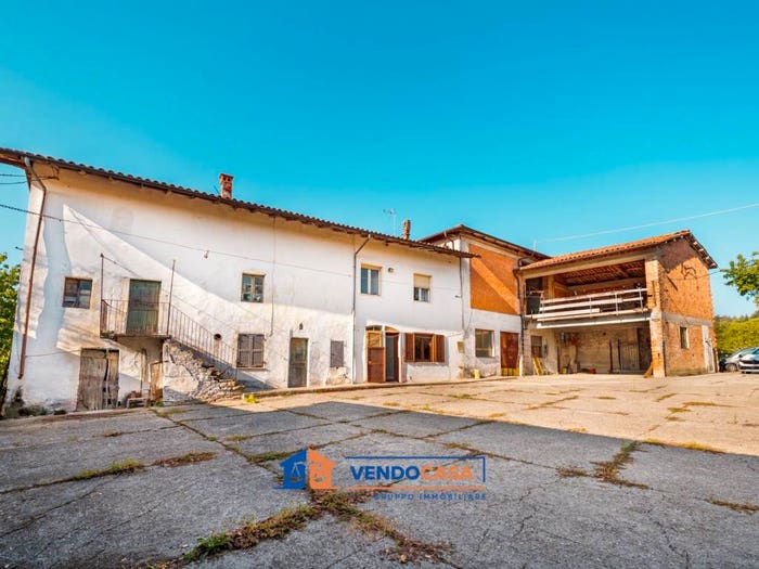Casa con 6 locali in vendita in Case Sparse Botti, Marsaglia