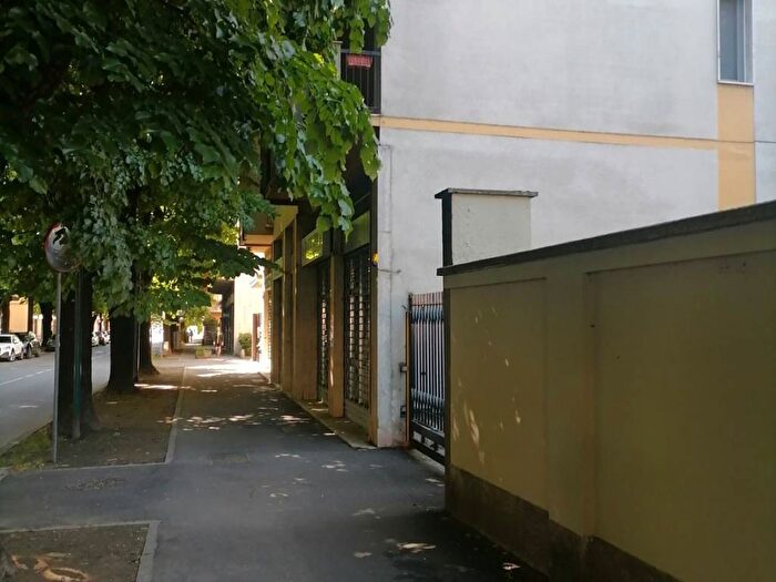 Appartamento trilocale in vendita in Corso Giuseppe Mazzini, Braila Stazione, Lodi