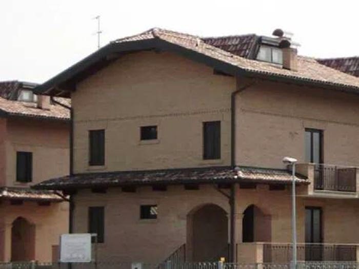 Casa con 6 locali in vendita in Stradello Polezze, Cognento, Modena