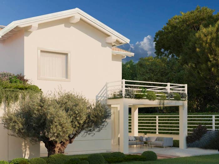 Casa con 6 locali in vendita in Via Alessandro Volta, Vittoria Apuana, Forte dei Marmi