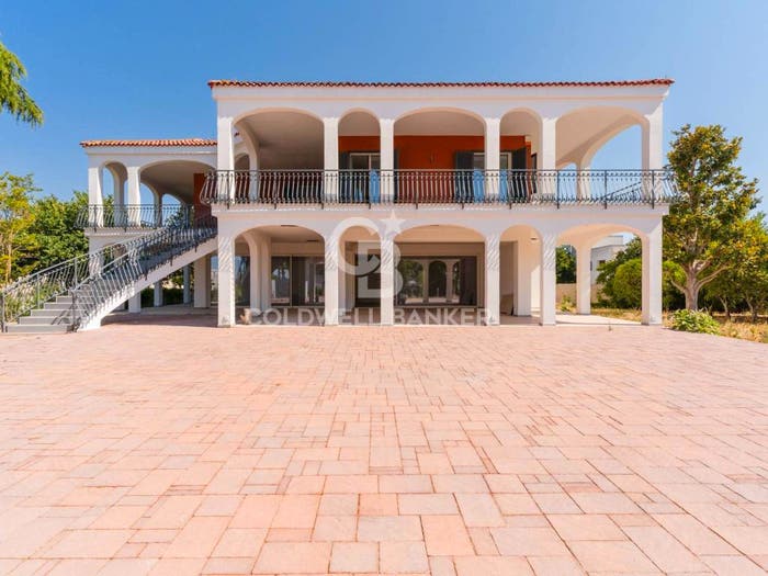 Casa con 5 locali in vendita in Via Salvatore Fitto, Muro Leccese