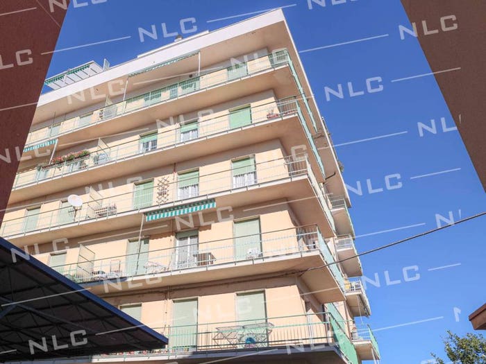 Appartamento trilocale in vendita in Corso Buenos Aires, Centro, Lavagna