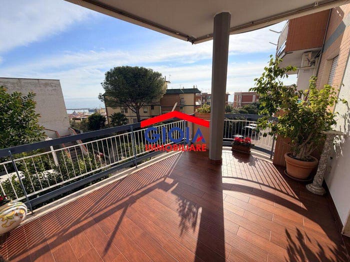 Appartamento con 5 locali in vendita in Via Ascatiello, Centro, Formia