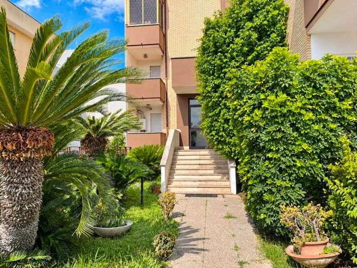 Appartamento quadrilocale in vendita in Via Antonio Ligabue, Morbella Cucchiarelli, Latina