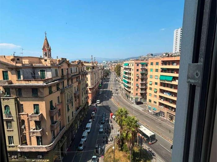 Appartamento con 5 locali in vendita in VIA CANTORE, Sampierdarena, Genova