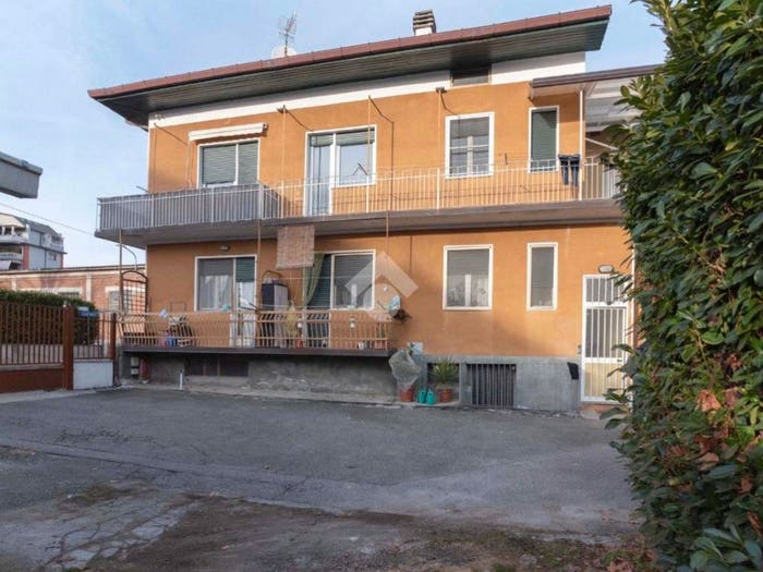 Casa con 6 locali in vendita in Via fiume, Centro, Ciriè