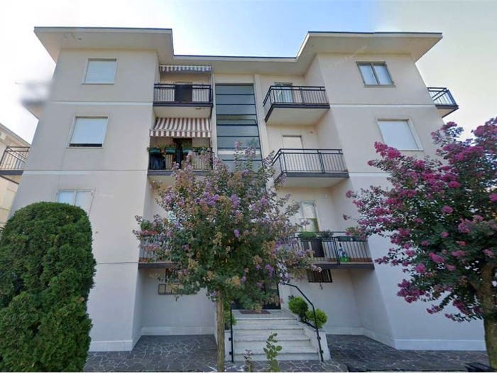 Appartamento con 6 locali in vendita in via Giuseppe Riva, Viale Trieste Villaggio dei Fiori, Vicenza