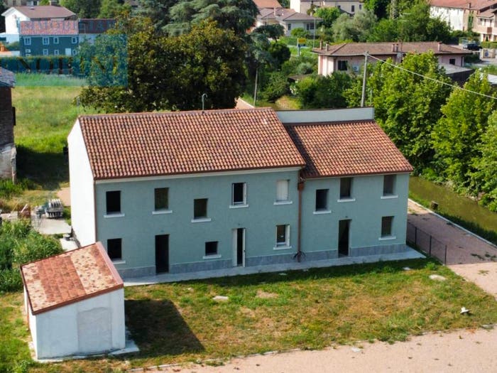 Appartamento quadrilocale in vendita in Via del Pontiere, Centro, Legnago