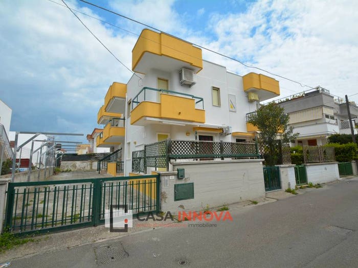 Appartamento con 5 locali in vendita in Via Girolamo Frescobaldi, Marina Di Ginosa, Ginosa