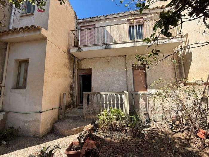 Casa con 6 locali in vendita in Via Paolo VI, Punta Secca, Santa Croce Camerina