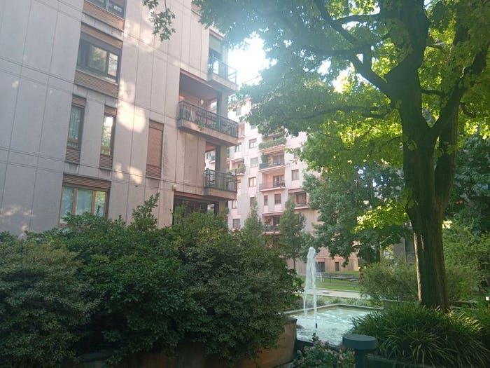 Appartamento quadrilocale in vendita in Via Domenichino, Monte Rosa Lotto, Milano