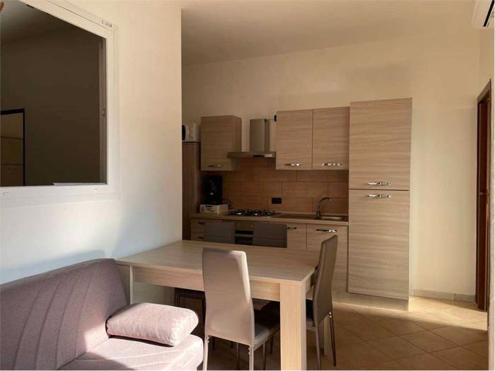 Casa quadrilocale in vendita in Via Assisi, Mondragone