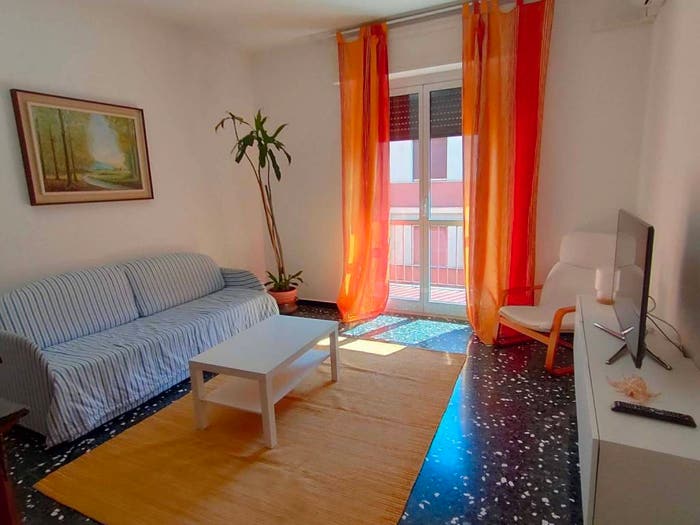 Appartamento quadrilocale in vendita in Via Monastero, Centro, Noli