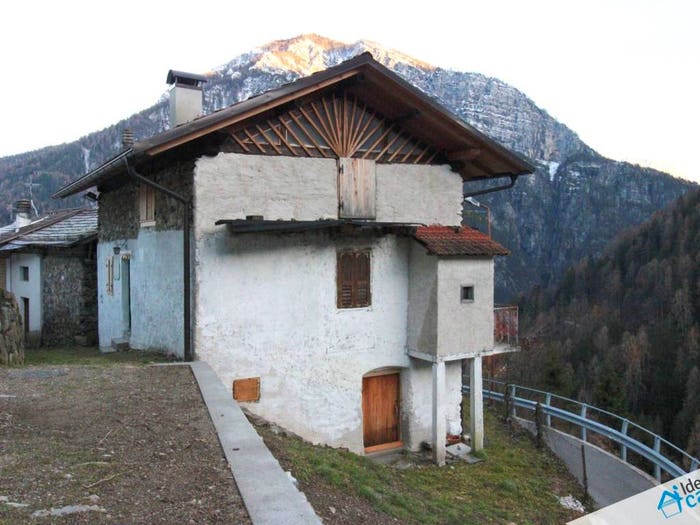 Casa quadrilocale in vendita in RoncoChiesa, Roncochiesa, Canal San Bovo