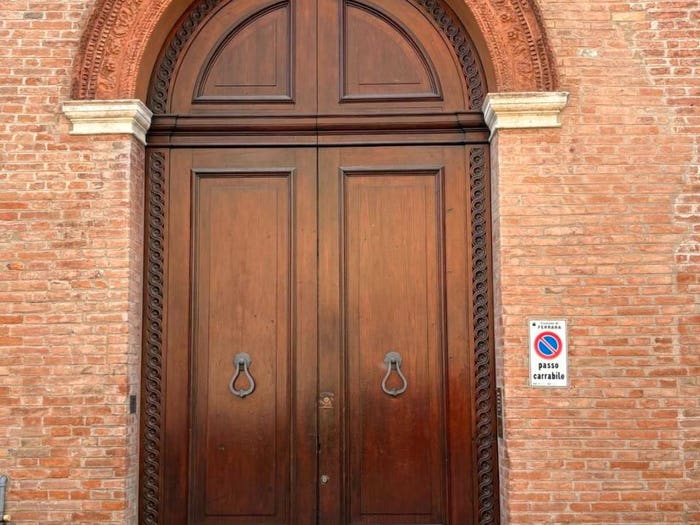 Appartamento quadrilocale in vendita in Via Terranuova, Centro Storico, Ferrara