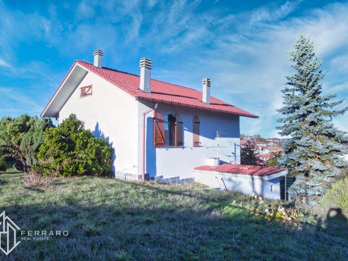 Casa quadrilocale in vendita in Località Pianissolo, Pianissolo, Roccavignale