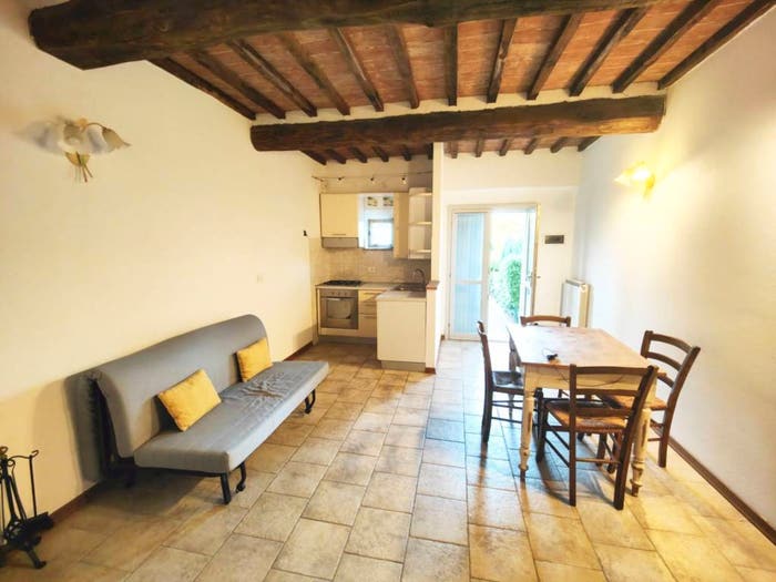 Appartamento bilocale in vendita in Via Roma, Centro, Castelnuovo Berardenga