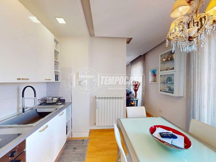 Appartamento trilocale in vendita in Via Arpino, Arpino, Casoria