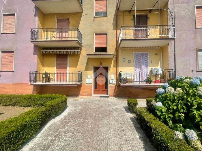 Appartamento quadrilocale in vendita in Via del Poggio, Centro, Valentano