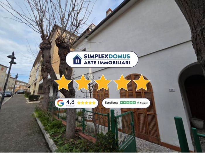 Casa con 6 locali in vendita in Viale Felice Cavallotti, Centro, Montegranaro
