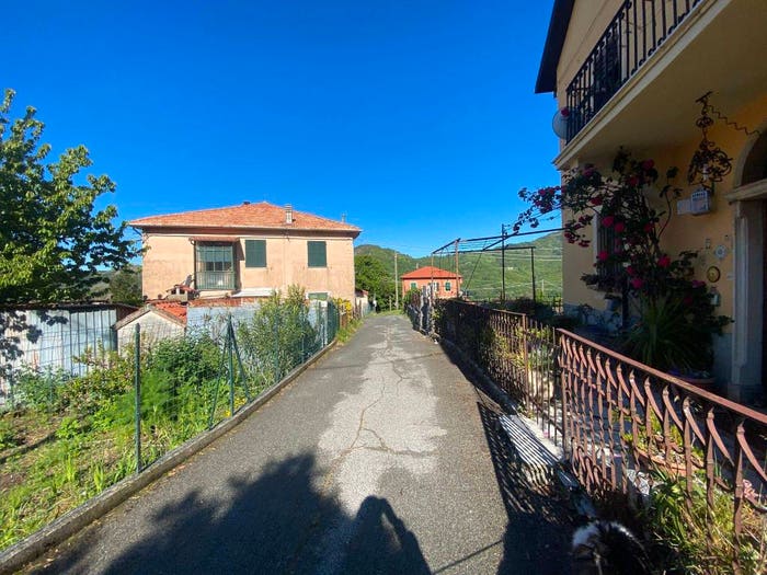 Casa trilocale in vendita in Via Arzeno, Arzeno, Ne