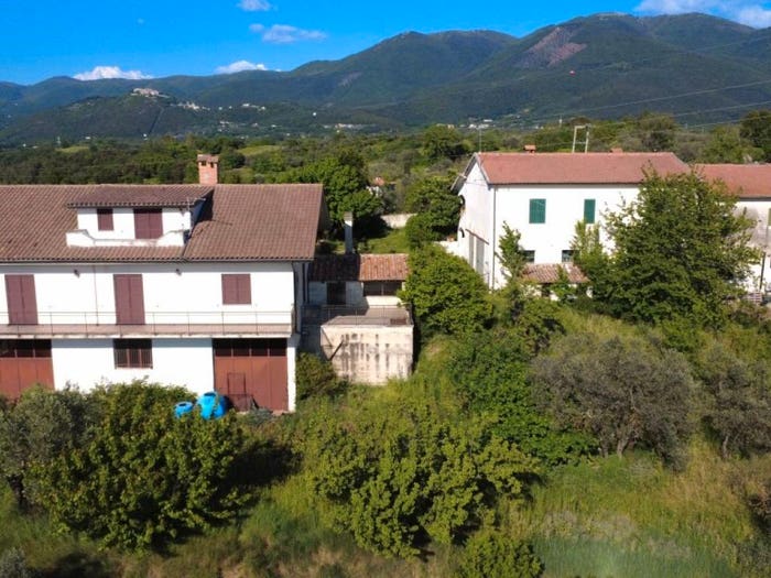 Casa con 6 locali in vendita in Vocabolo San Martino, Torri in Sabina