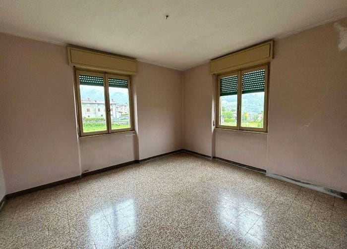 Appartamento quadrilocale in vendita in Via Giovanni Verga, Centro, Gandino