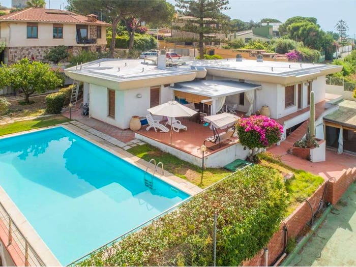 Casa con 6 locali in vendita in Via Molaria, Margine Rosso Sant'Anastasia, Quartu Sant'Elena