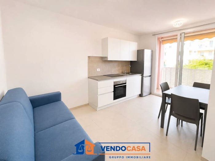 Appartamento trilocale in vendita in Via Milano, Centro, Pietra Ligure