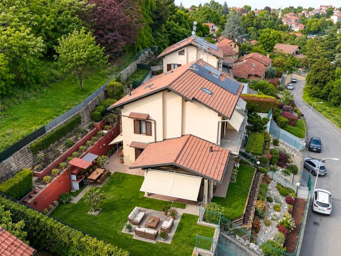 Casa con 6 locali in vendita in Via Po, Centro, Chivasso