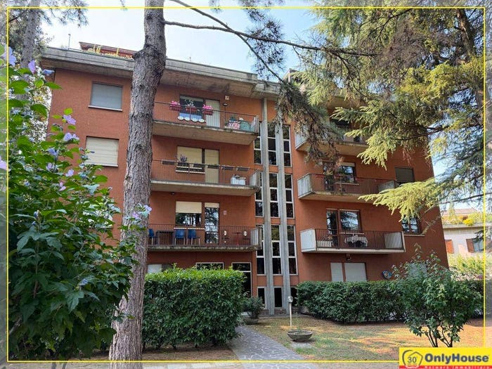 Appartamento trilocale in vendita in Circonvallazione Paltriniano, Colognola, Bergamo