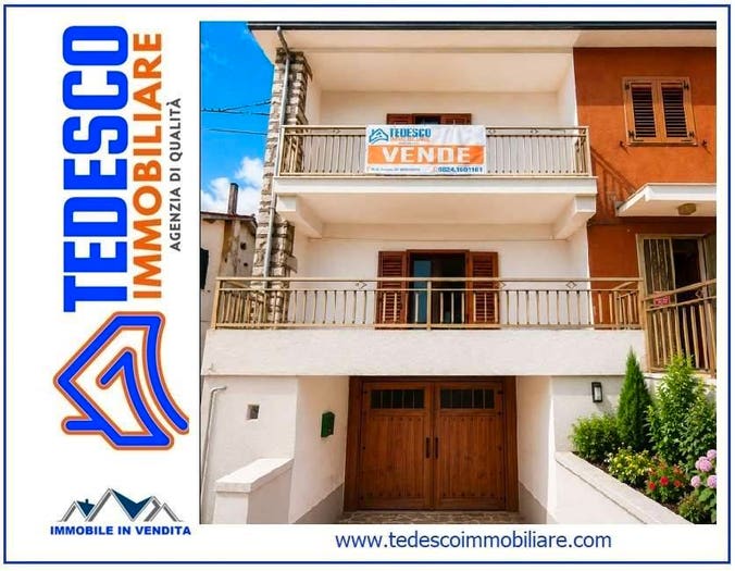Appartamento con 6 locali in vendita in VIA SANTA MARIA DELLA LIBERA SNC, Centro, Colle Sannita