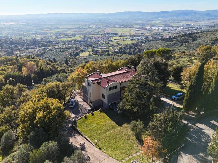 Casa con 6 locali in vendita in Località Sargiano, Olmo, Arezzo