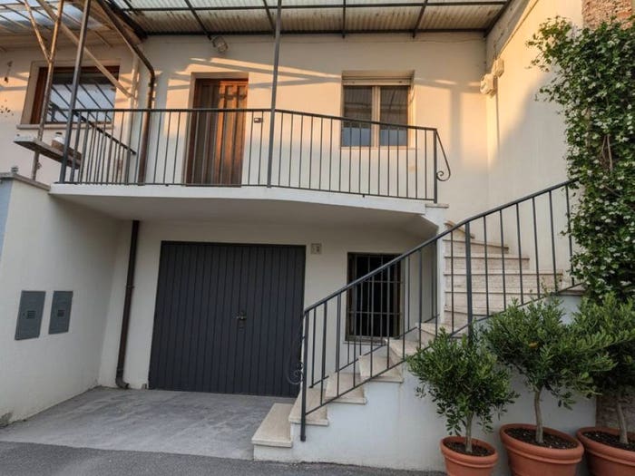 Casa con 5 locali in vendita in Via Fucine, Centro, Dronero